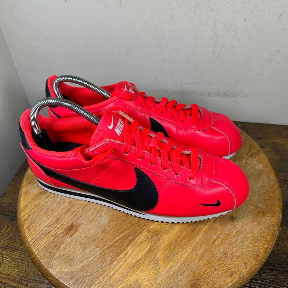Nike Classic Cortez Leather Mens 10 University Red Black Sneakers 807480-601